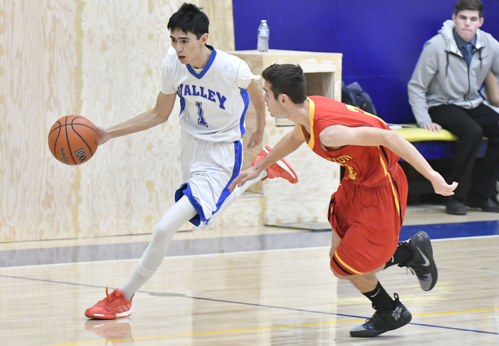 Richard Matias - 6' 0" Guard - Valley Christian Academy